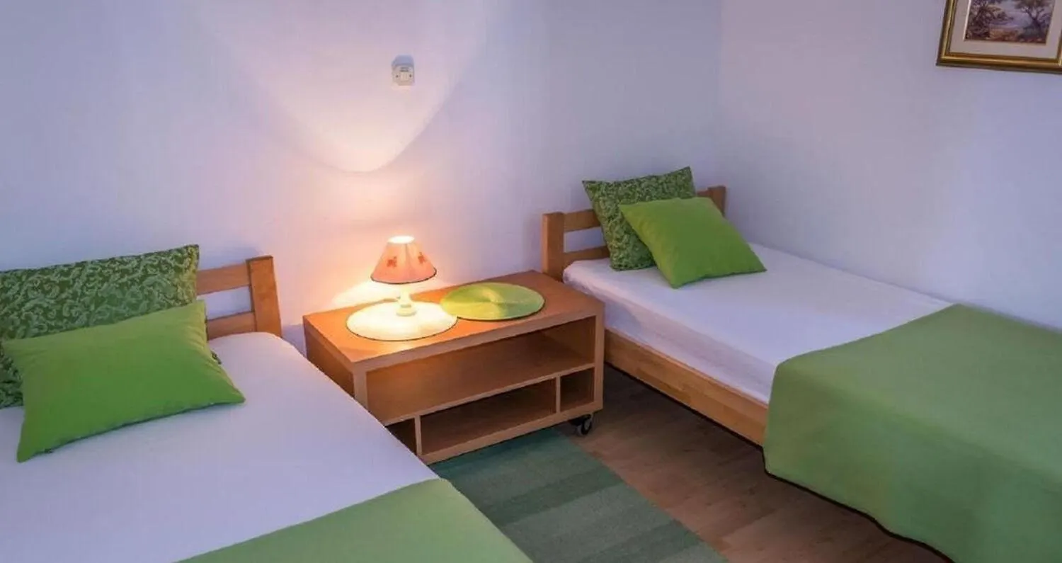 Apartments Brane - 100M From The Beach Trogir