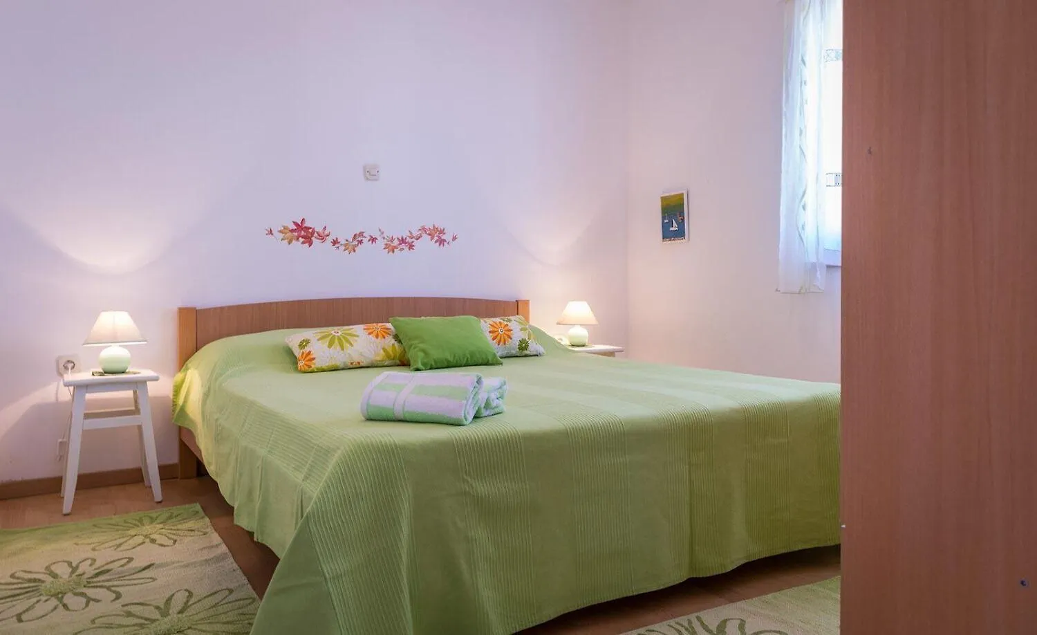 Apartments Brane - 100M From The Beach Trogir