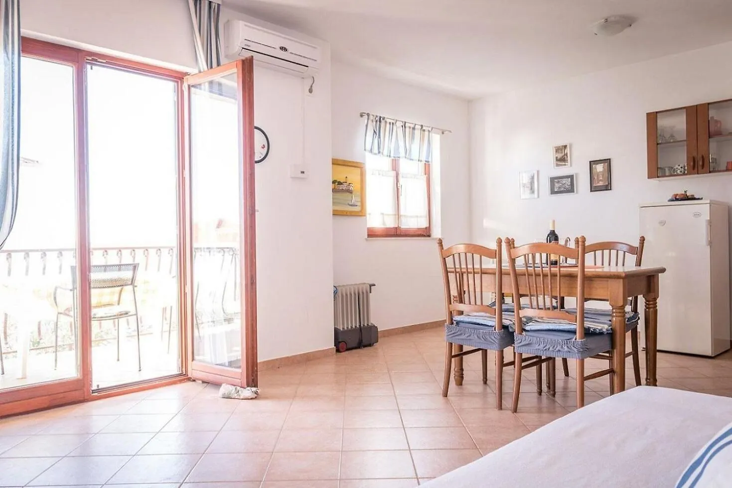 Apartments Brane - 100M From The Beach Trogir